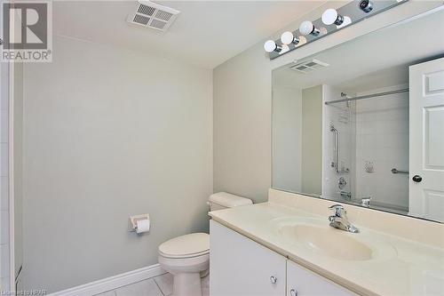 22 St. Andrew Street N Unit# 104, St. Marys, ON - Indoor Photo Showing Bathroom