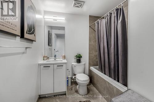 402 - 55 Ontario Street, Toronto, ON - Indoor Photo Showing Bathroom