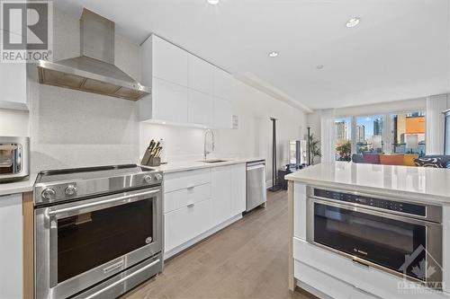 700 Sussex Drive Unit#304, Ottawa, ON - Indoor Photo Showing Kitchen