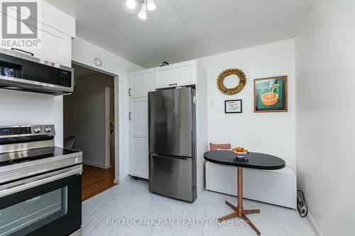 122 - 1915 Denmar Road, Pickering, ON - Indoor Photo Showing Kitchen