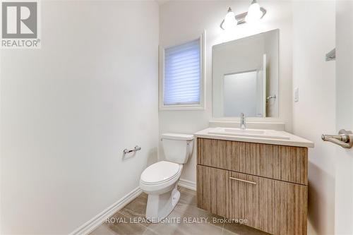 122 Laing Drive, Whitby, ON - Indoor Photo Showing Bathroom