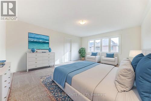 122 Laing Drive, Whitby, ON - Indoor Photo Showing Bedroom