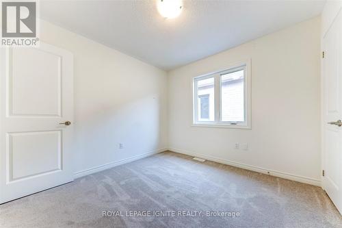 122 Laing Drive, Whitby, ON - Indoor Photo Showing Other Room