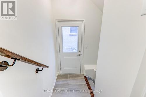 122 Laing Drive, Whitby, ON - Indoor Photo Showing Other Room