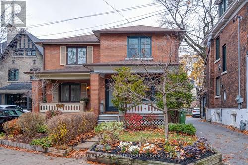 38 Benlamond Avenue, Toronto, ON - Outdoor With Facade