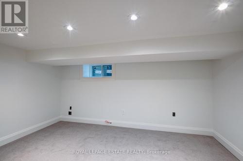 38 Benlamond Avenue, Toronto, ON - Indoor Photo Showing Other Room