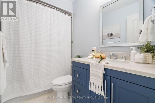 103 Charest Place, Whitby, ON - Indoor Photo Showing Bathroom