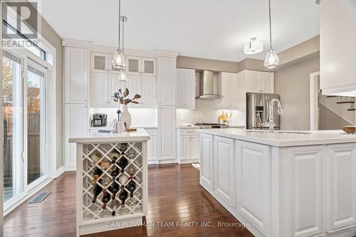 103 Charest Place, Whitby, ON - Indoor Photo Showing Kitchen With Upgraded Kitchen