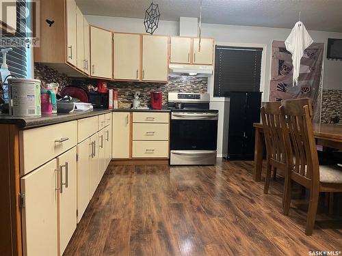 1429 Morin Avenue, Buffalo Narrows, SK - Indoor Photo Showing Kitchen