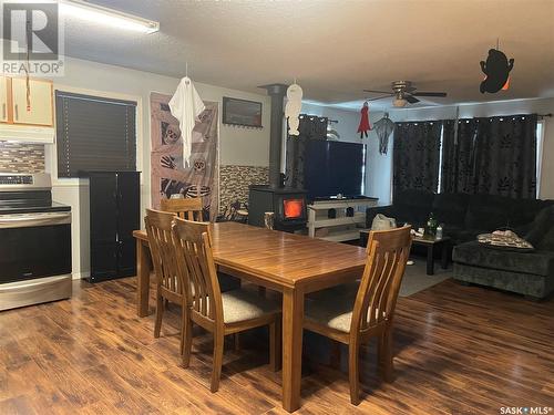 1429 Morin Avenue, Buffalo Narrows, SK - Indoor Photo Showing Dining Room