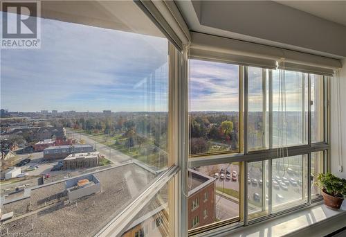 Seasonal views from the 11th floor - 1414 King Street E Unit# 1106, Kitchener, ON - Indoor Photo Showing Other Room