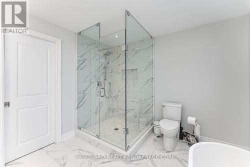 61 Belair Way, Vaughan, ON - Indoor Photo Showing Bathroom