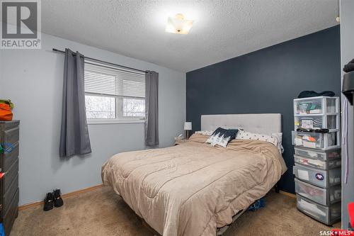 1195 Branion Drive, Prince Albert, SK - Indoor Photo Showing Bedroom