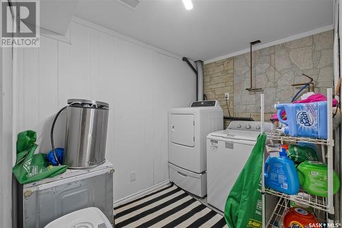 1195 Branion Drive, Prince Albert, SK - Indoor Photo Showing Laundry Room