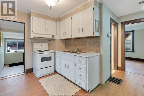 739-41 Josephine, Windsor, ON - Indoor Photo Showing Kitchen With Double Sink