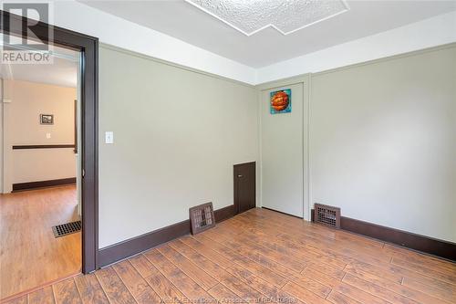 739-41 Josephine, Windsor, ON - Indoor Photo Showing Other Room