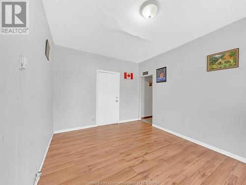 594 Janette Avenue, Windsor, ON - Indoor Photo Showing Other Room