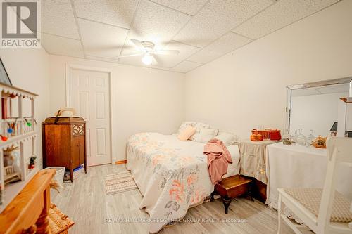 1755 Golf Link Road, Tiny, ON - Indoor Photo Showing Bedroom