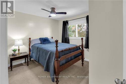 3345 Tallman Drive, Lincoln, ON - Indoor Photo Showing Bedroom