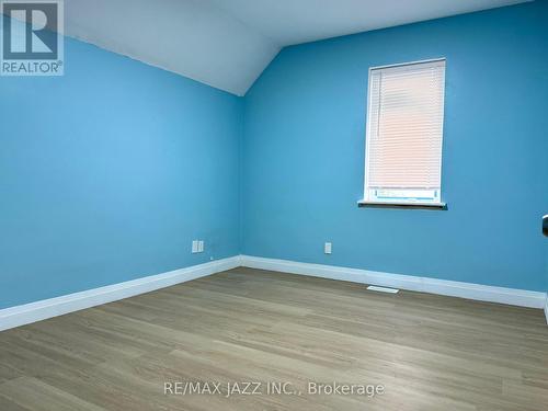 7290 Telephone Road, Hamilton Township, ON - Indoor Photo Showing Other Room