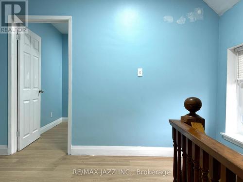 7290 Telephone Road, Hamilton Township, ON - Indoor Photo Showing Other Room