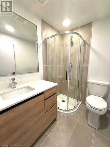 276 Dunsmure Road Unit# 1, Hamilton, ON - Indoor Photo Showing Bathroom