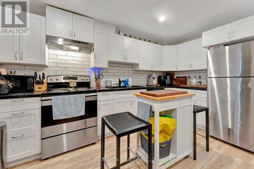 279 Darling Street, Brantford, ON - Indoor Photo Showing Kitchen With Stainless Steel Kitchen