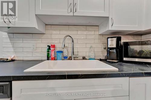 279 Darling Street, Brantford, ON - Indoor Photo Showing Kitchen