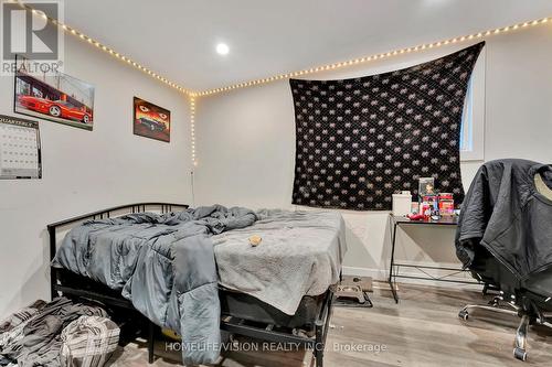 279 Darling Street, Brantford, ON - Indoor Photo Showing Bedroom