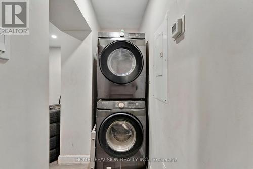 279 Darling Street, Brantford, ON - Indoor Photo Showing Laundry Room