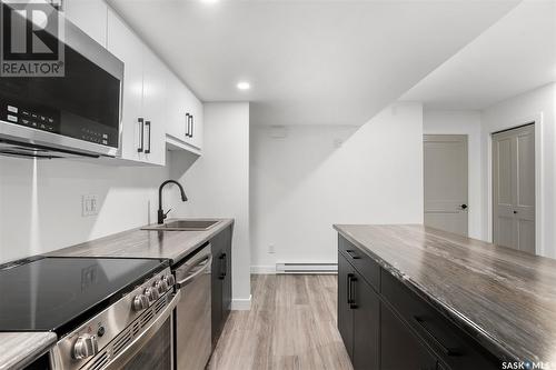 125 Ash Street, Saskatoon, SK - Indoor Photo Showing Kitchen