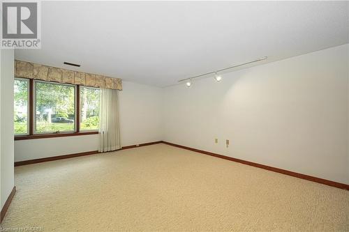 68 Barringham Drive, Oakville, ON - Indoor Photo Showing Other Room