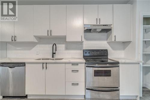 27 Grove Street, Hamilton, ON - Indoor Photo Showing Kitchen With Double Sink