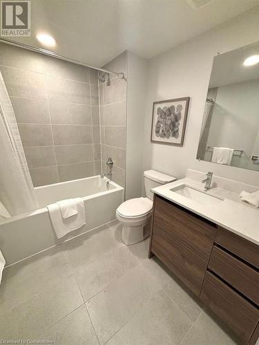 276 Dunsmure Road Unit# 24, Hamilton, ON - Indoor Photo Showing Bathroom