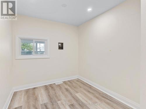 1 Exeter Avenue, Welland, ON - Indoor Photo Showing Other Room