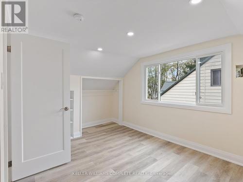 1 Exeter Avenue, Welland, ON - Indoor Photo Showing Other Room