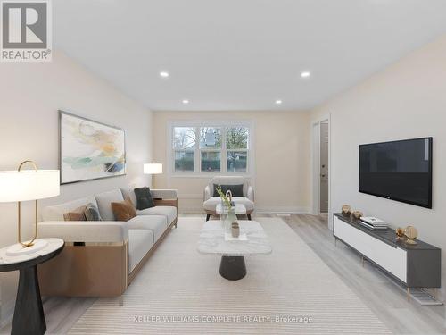 1 Exeter Avenue, Welland, ON - Indoor Photo Showing Living Room