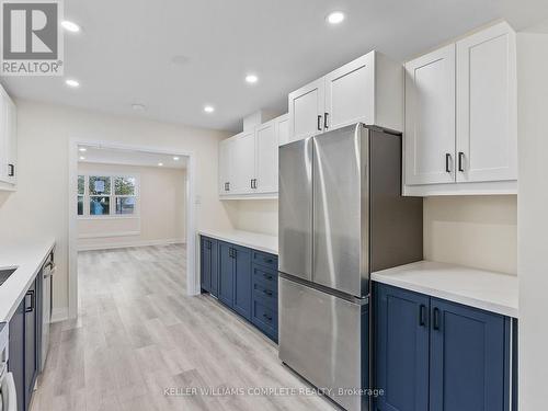 1 Exeter Avenue, Welland, ON - Indoor Photo Showing Kitchen