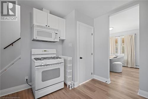 515 Deere Street, Welland, ON - Indoor Photo Showing Kitchen