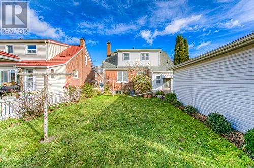 View of yard - 55 Ellis Avenue, Kitchener, ON - Outdoor