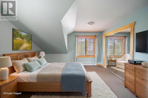 33 Rivermount Place Unit# 201D, Fernie, BC - Indoor Photo Showing Bedroom