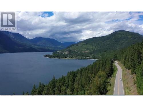 5360 6 Highway, Rosebery, BC 