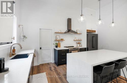 2611 Division Street N, Cobourg, ON - Indoor Photo Showing Kitchen With Upgraded Kitchen