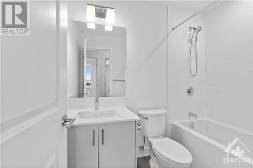 655 Wanaki Road Unit#101, Ottawa, ON - Indoor Photo Showing Bathroom