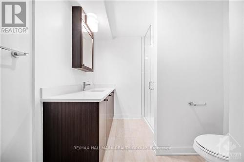 1403 - 340 Queen Street, Ottawa, ON - Indoor Photo Showing Bathroom