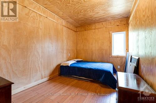 1044 Lavant Mill Road, Lanark, ON - Indoor Photo Showing Bedroom