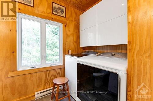 1044 Lavant Mill Road, Lanark, ON - Indoor