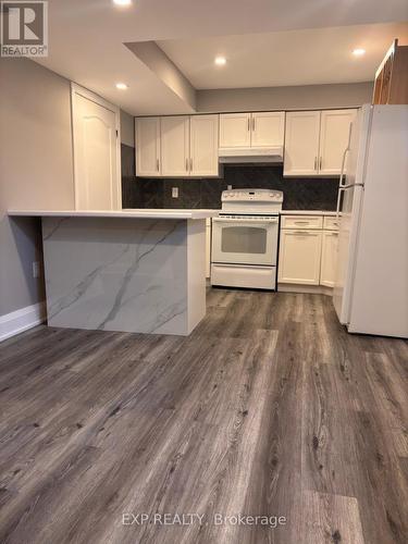 Bsmnt - 76 Rosewell Crescent, Halton Hills, ON - Indoor Photo Showing Kitchen