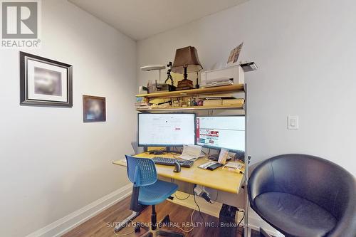 407 - 1070 Sheppard Avenue W, Toronto, ON - Indoor Photo Showing Office