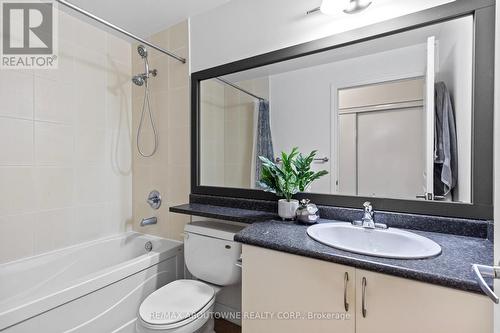 2503 - 225 Webb Drive, Mississauga, ON - Indoor Photo Showing Bathroom